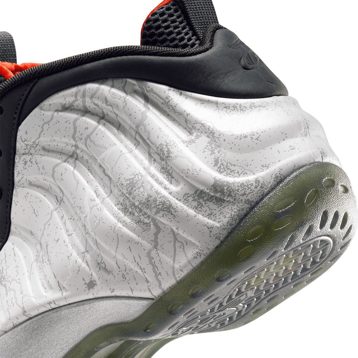 '+ Tekken 8 Air Foamposite 'Jin Kazama'