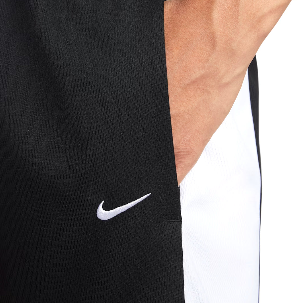 Classic Dri-Fit 8 Inch Basketball Shorts 'Black White'