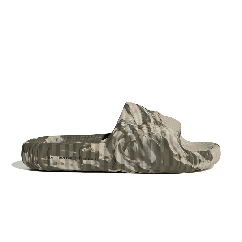 Custom adilette top