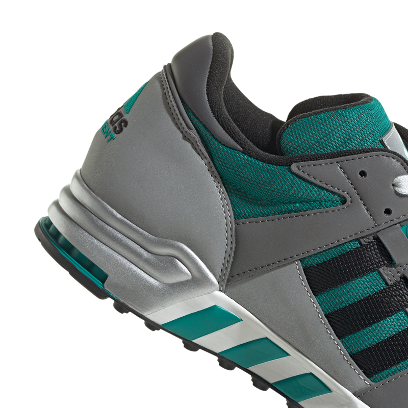 Equipment Cushion 9 'Eqt Green Core Black'