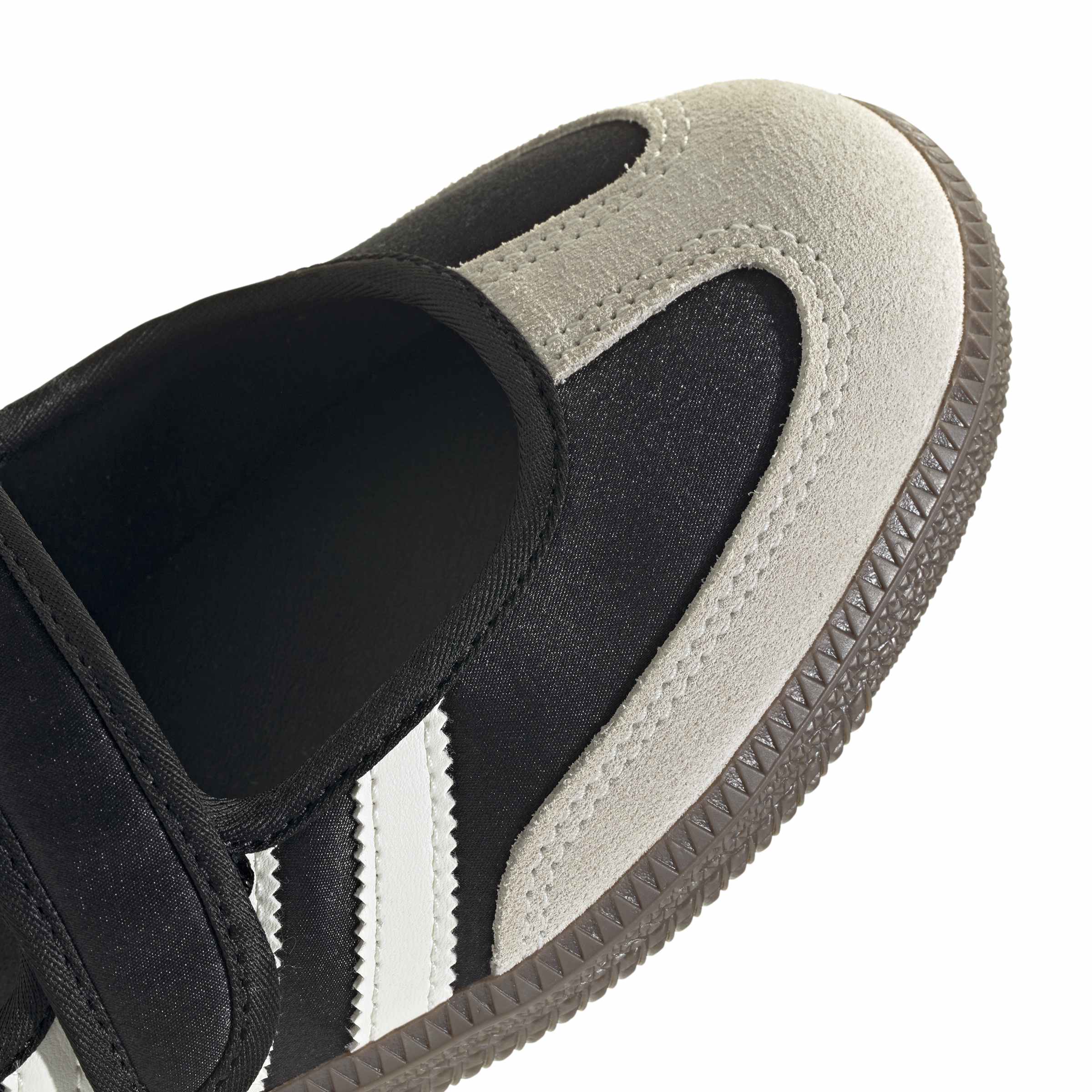 Wmns Samba Jane 'Core Black off White'