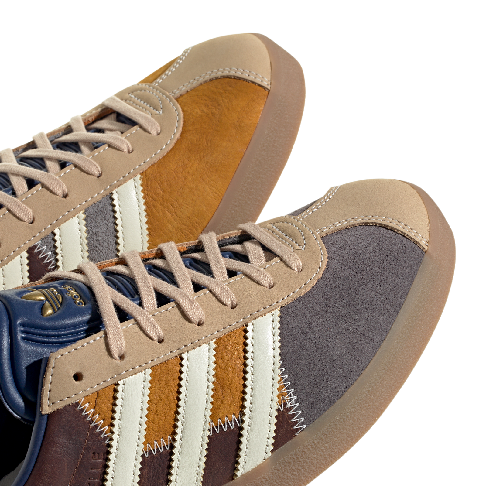 II0002_8_FOOTWEAR_Photography_