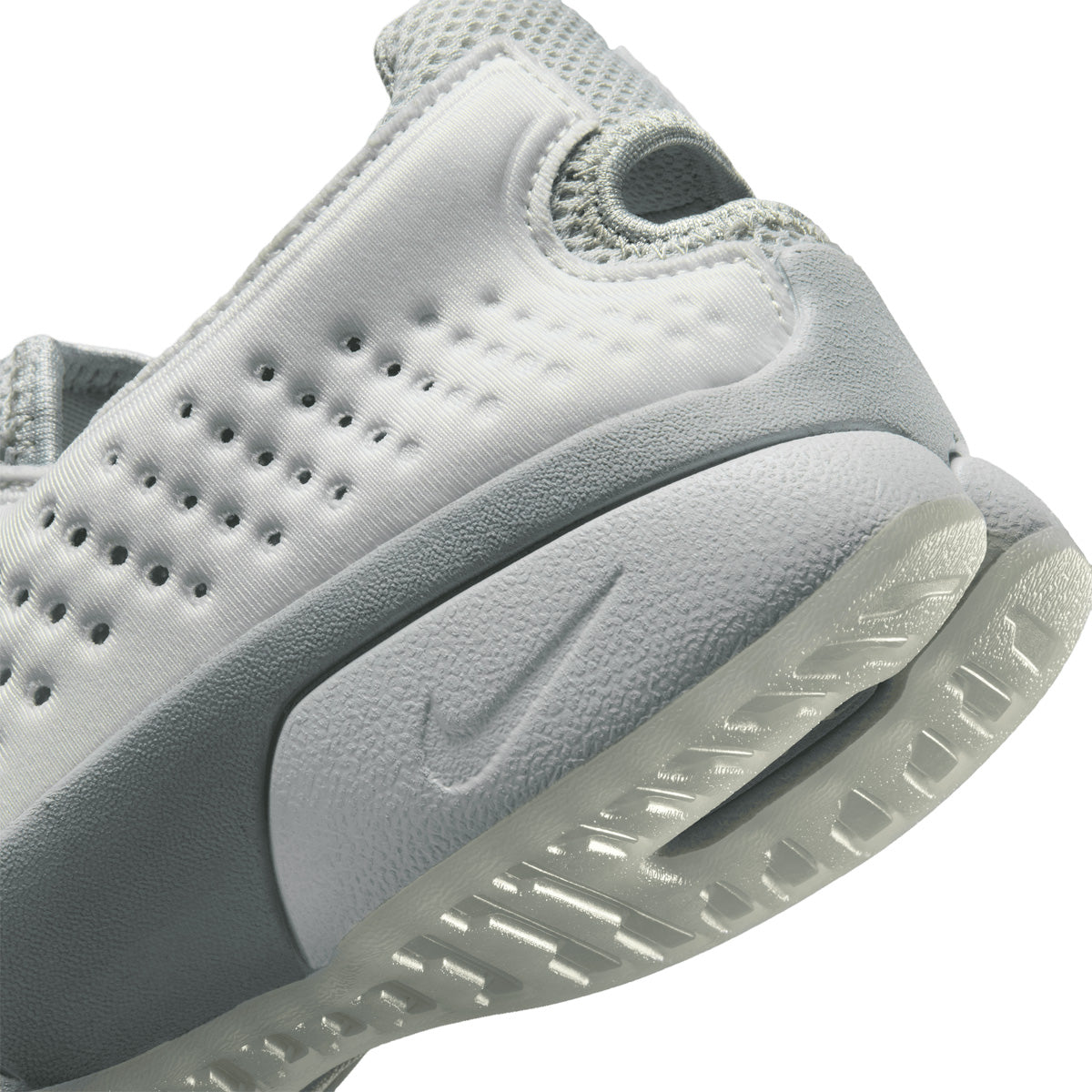 Wmns Rift 2 'Summit White Swan'