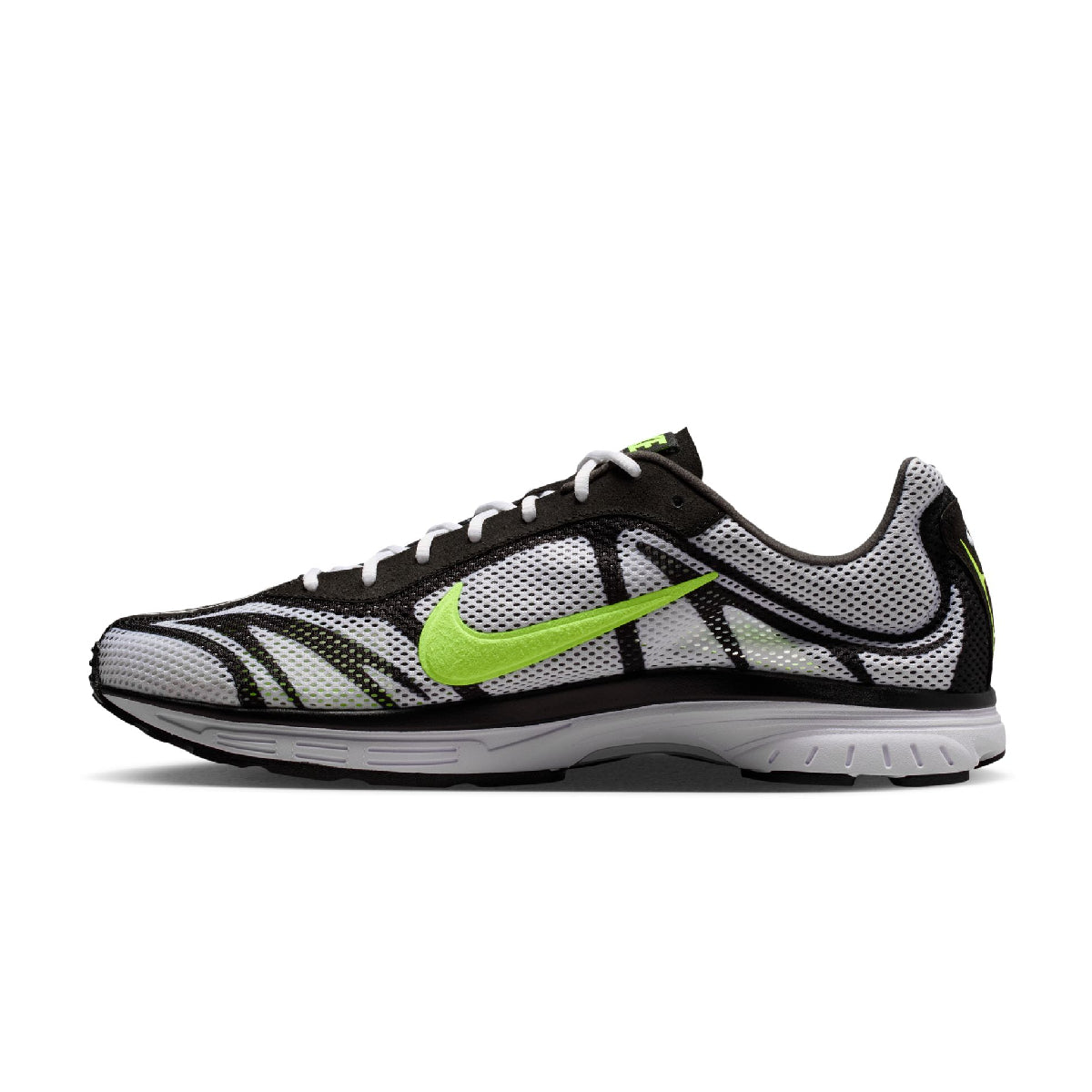 Zoom Streak 3 'White Volt Flat Black'
