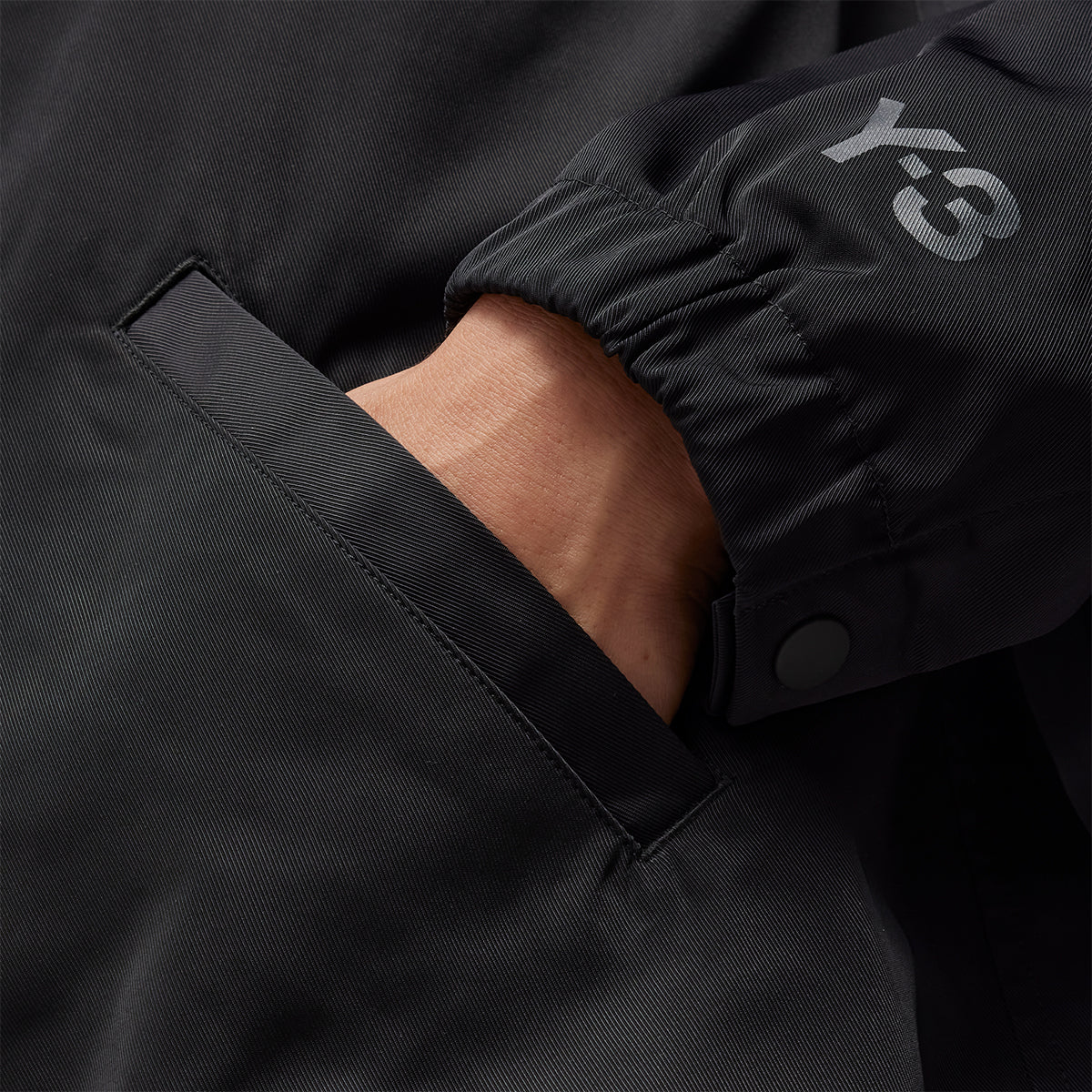 + Real Madrid Travel Coach Jacket 'Black'
