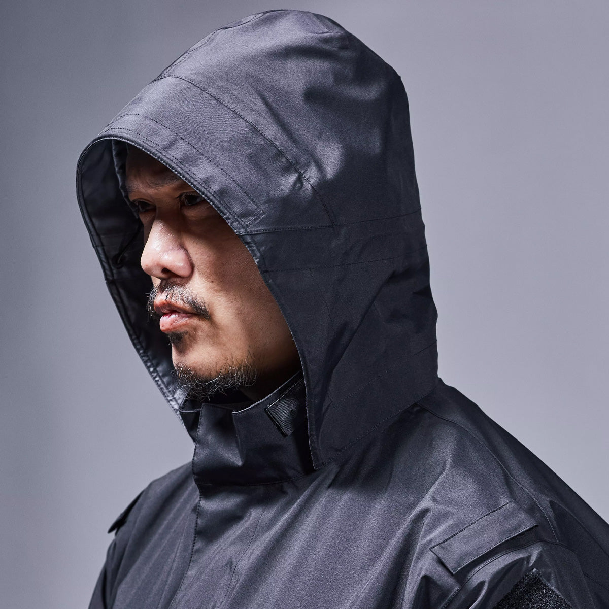 GADID ANONIEM JOHN/BLACK スウェット GRAND BIRDEYE HALF ZIP | John Varvatos