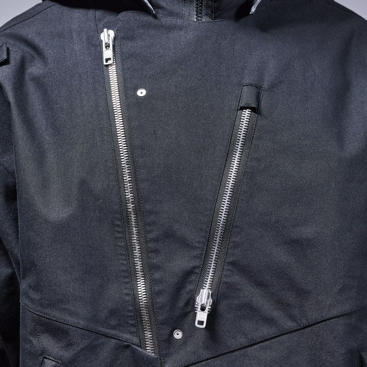 J68W-BG 'Black'
