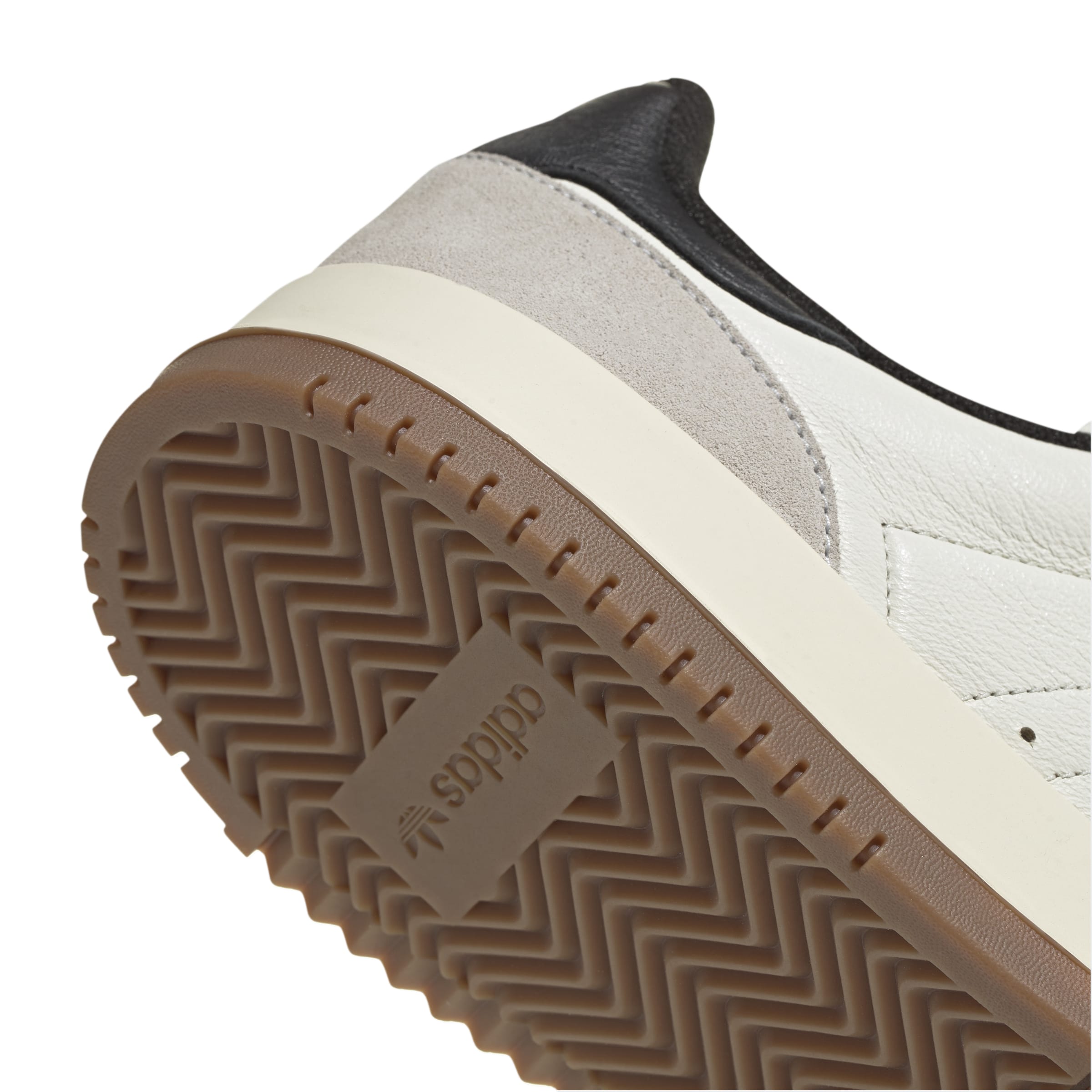 + END. SC Powerphase 'Off White Black'