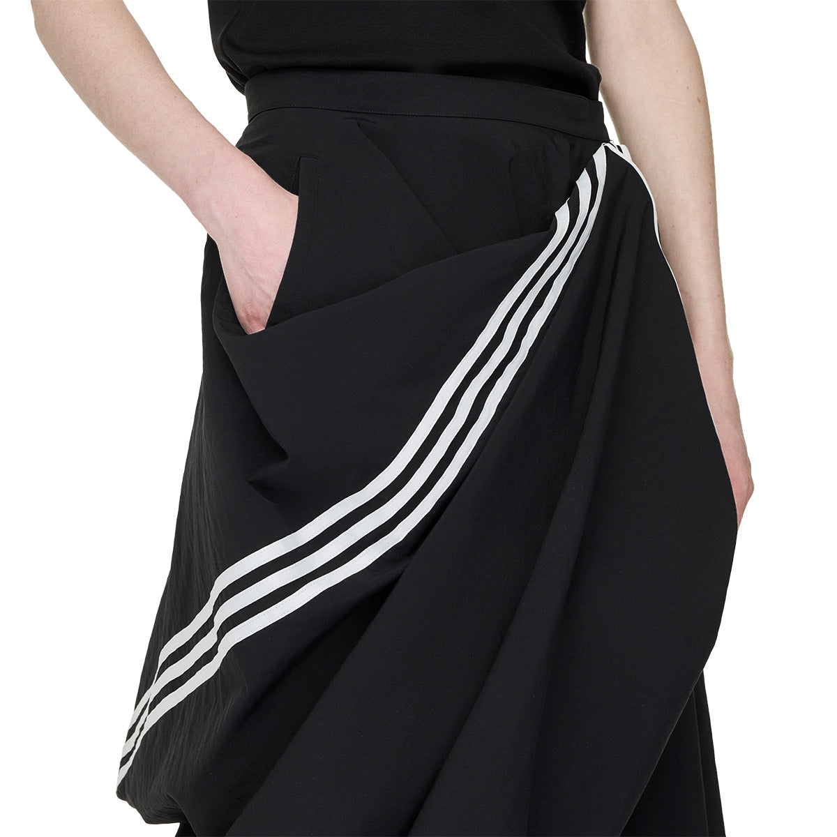 Wmns Wire Skirt 'Black'