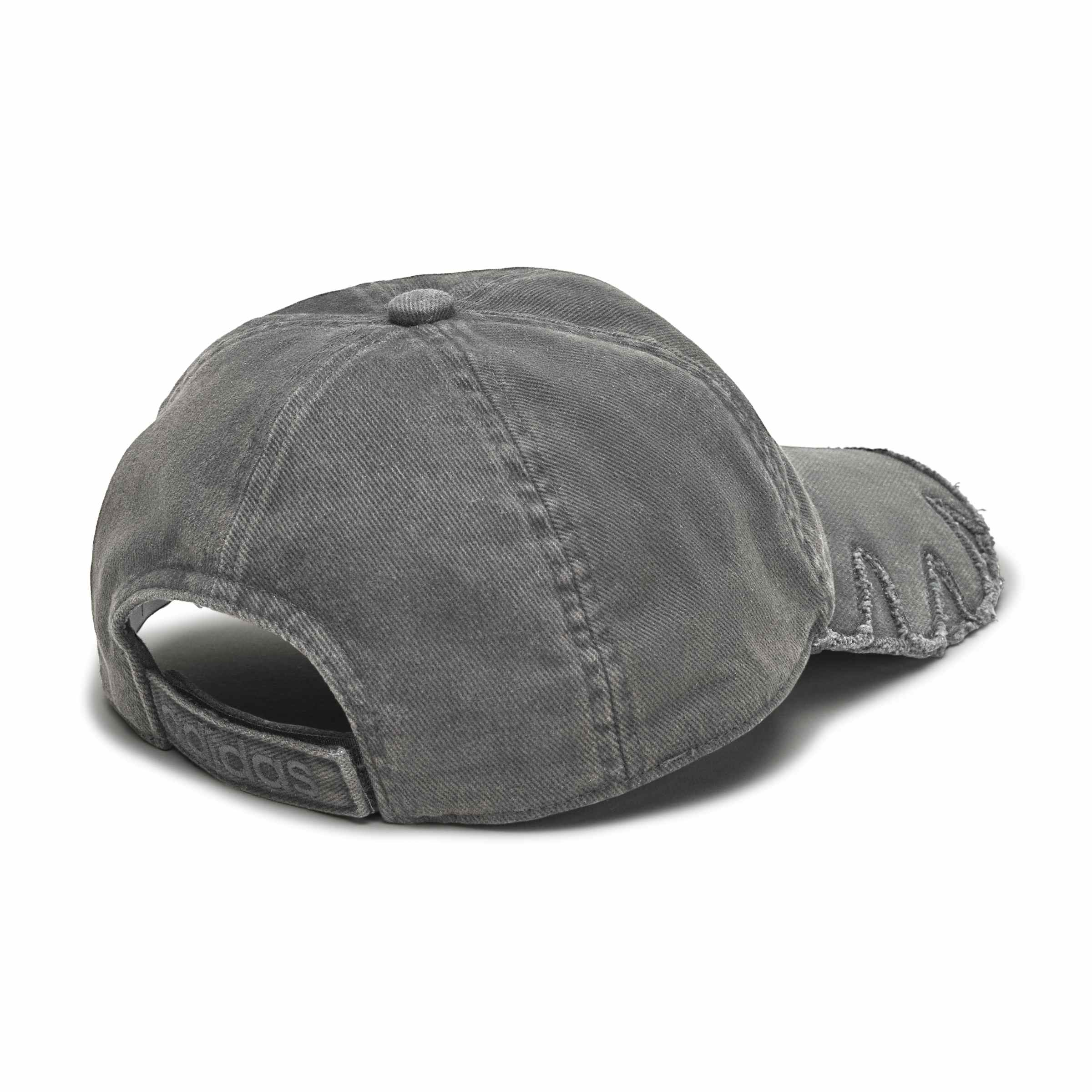 + Avavav Slashed Double Brim Cap 'Black'