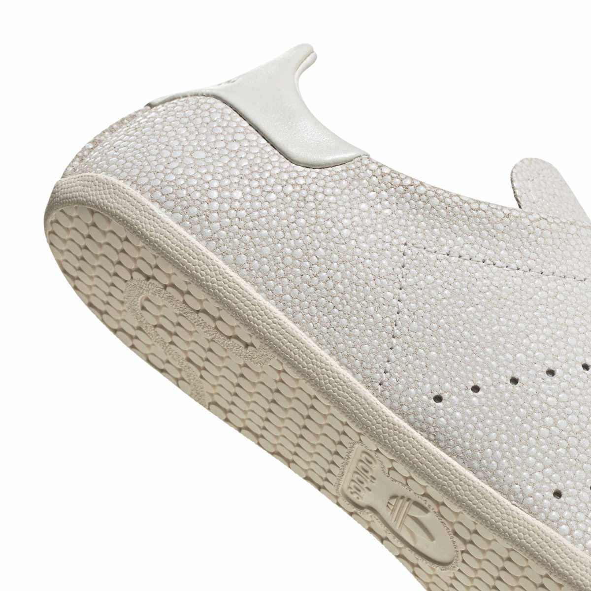 Wmns Stan Smith Lo Pro 'Stingray Cloud White'