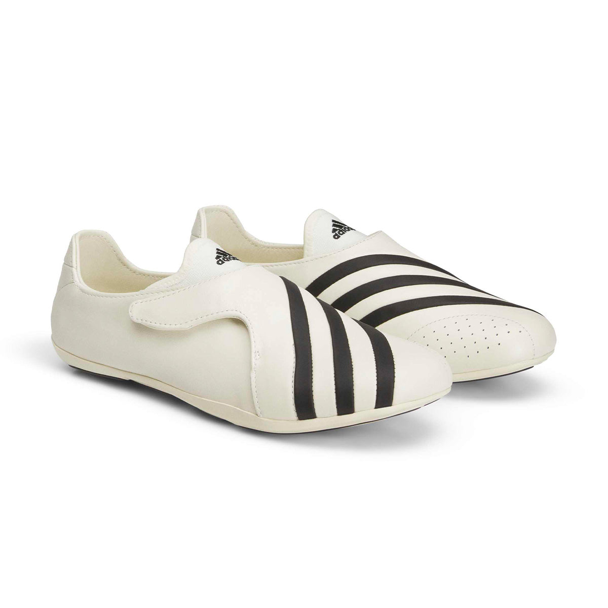 + Pharrell Vario Flat Earther 'Chalk White Black'