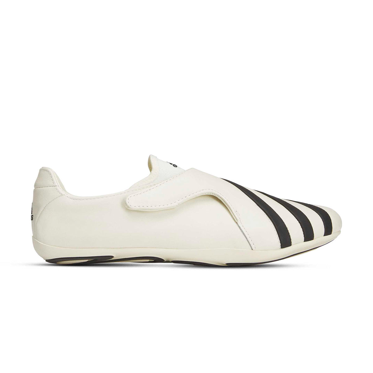 + Pharrell Vario Flat Earther 'Chalk White Black'