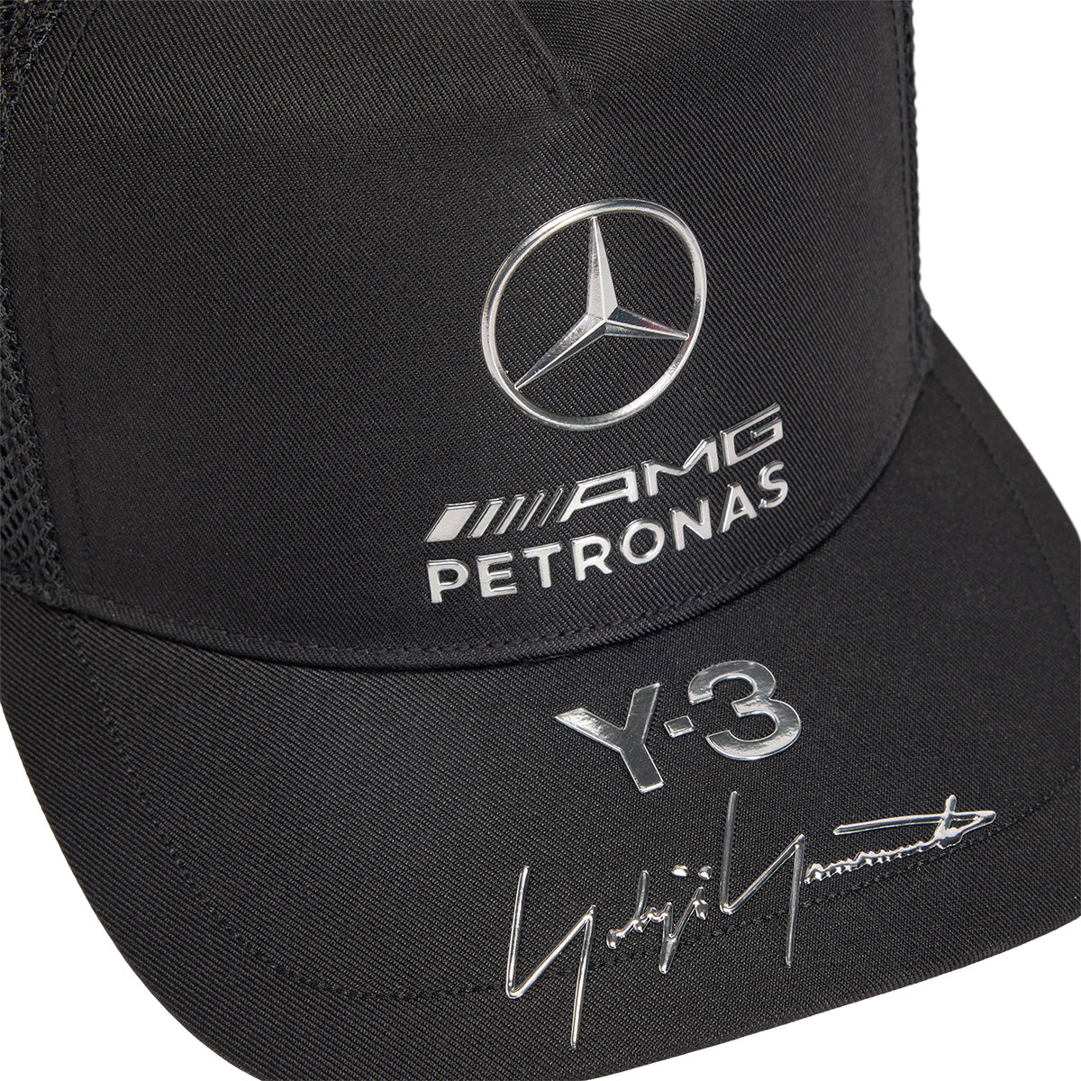 + Mercedes-AMG PETRONAS F1 Team Trucker Cap 'Black'