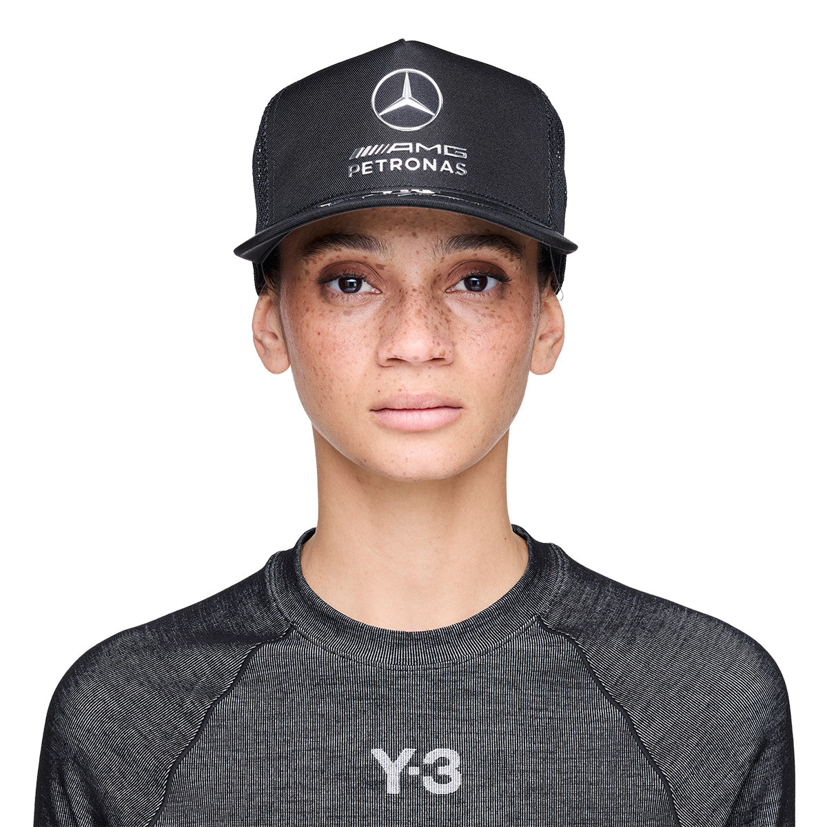 + Mercedes-AMG PETRONAS F1 Team Trucker Cap 'Black'