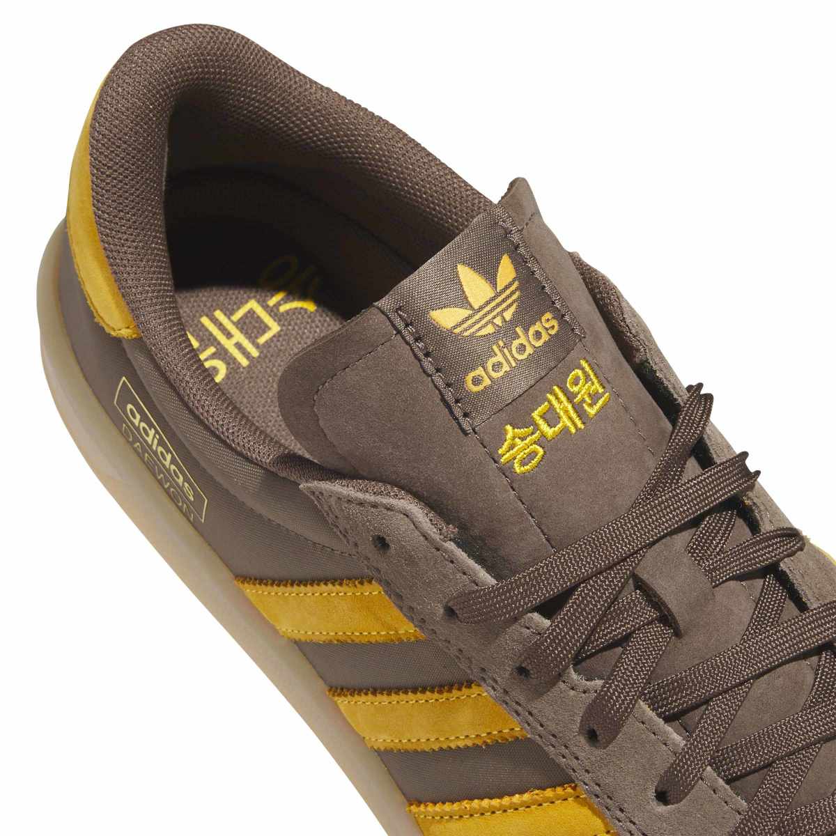 + Daewon Glenburn 'Earth Strata Crew Yellow'