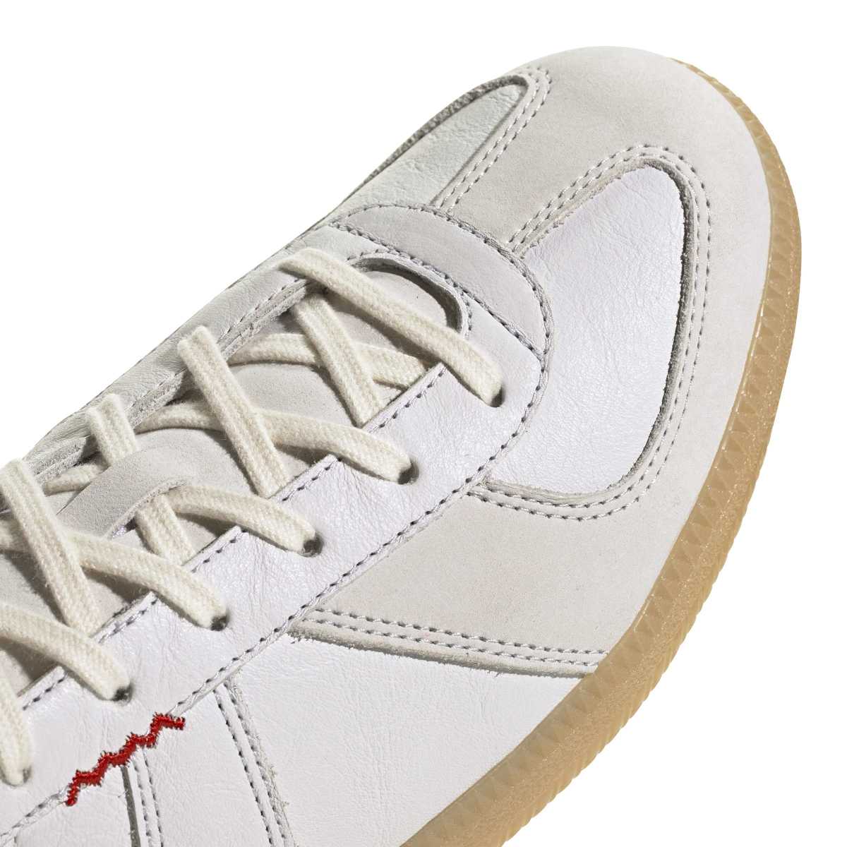 + Hartcopy BW Army Decon 'Crystal White'