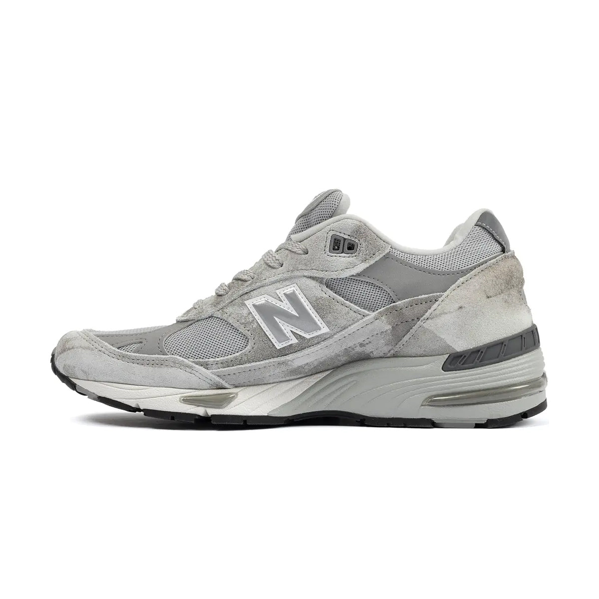 in UK 991v1 'Washed Grey'