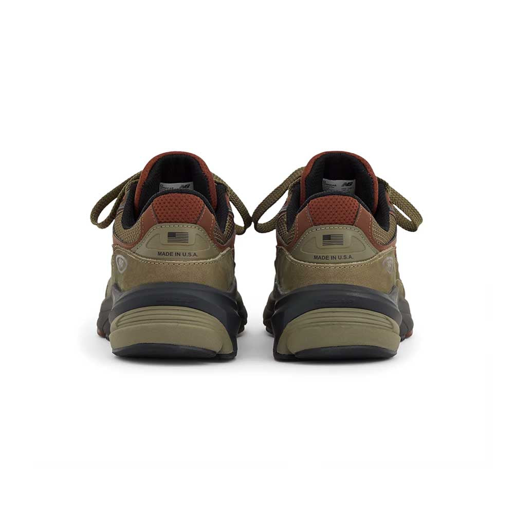 in USA 990v6 'Dark Oak'