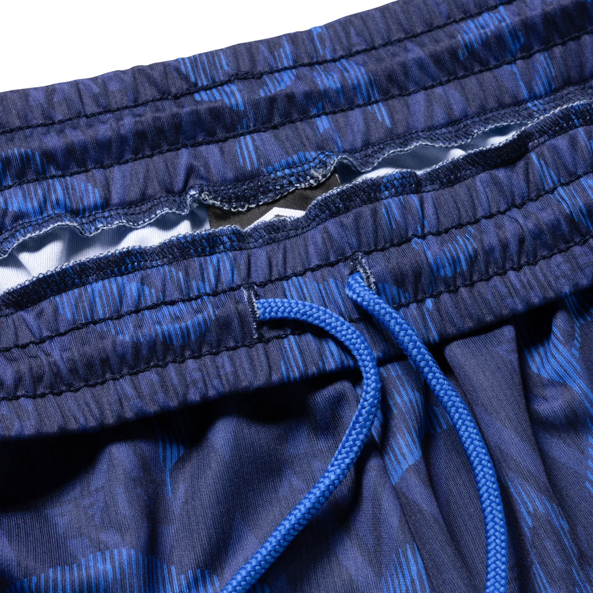 + Umbro Roses Football Shorts 'Blue'