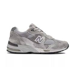 in UK Wmns 991v1 'Washed Grey'