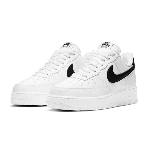 Air Force 1 '07 'White Black Pebbled Leather'