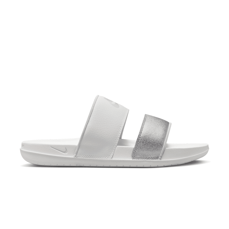 Silver sales nike slides