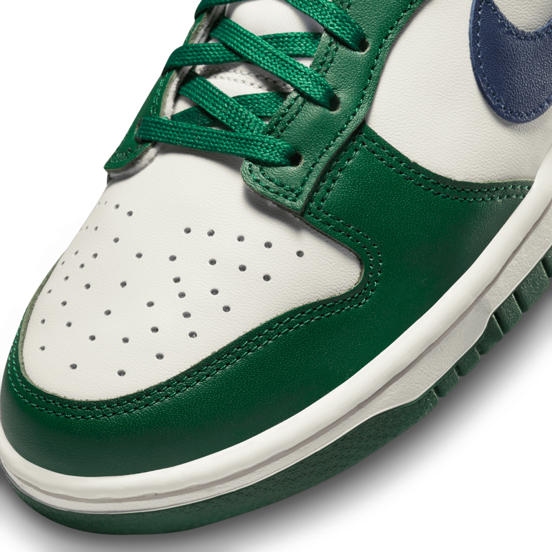 Nike Wmns Dunk Low 'Gorge Green' – Limited Edt