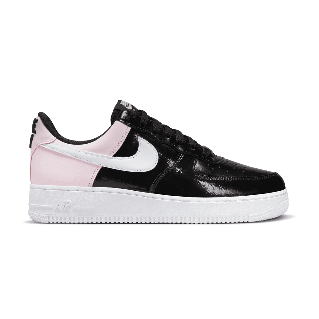 Nike air force 1 2025 black pink
