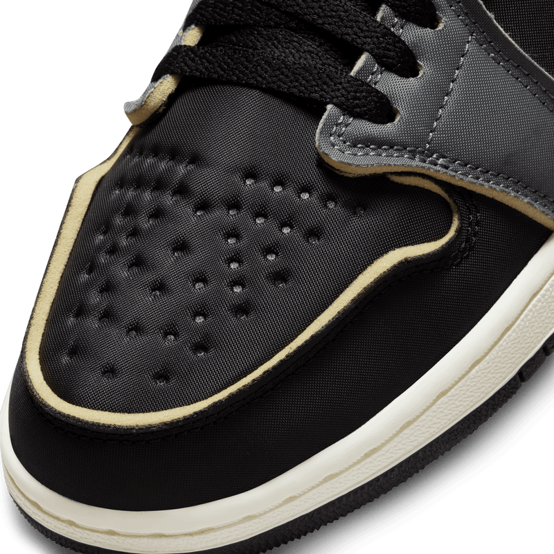 Jordan Brand Air Jordan 1 Retro Low OG 'Black Smoke Grey