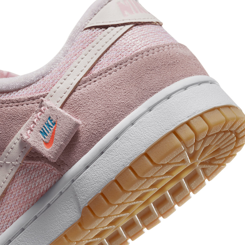 Nike Wmns Dunk Low SE 'Teddy Bear' – Limited Edt