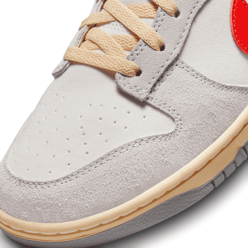 Nike sb sales dunk low crimson