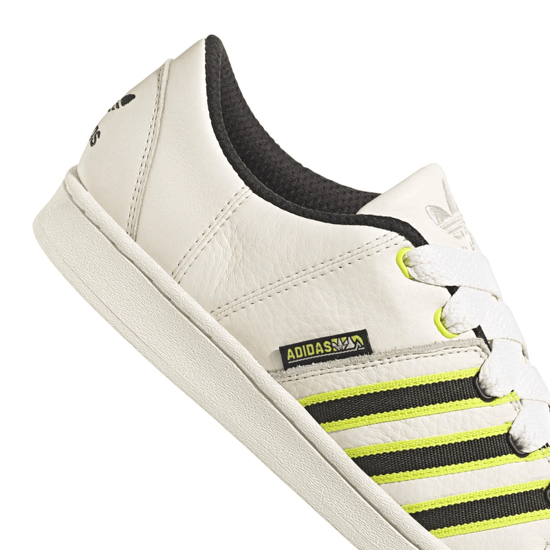 Adidas superstar urban outlet peak