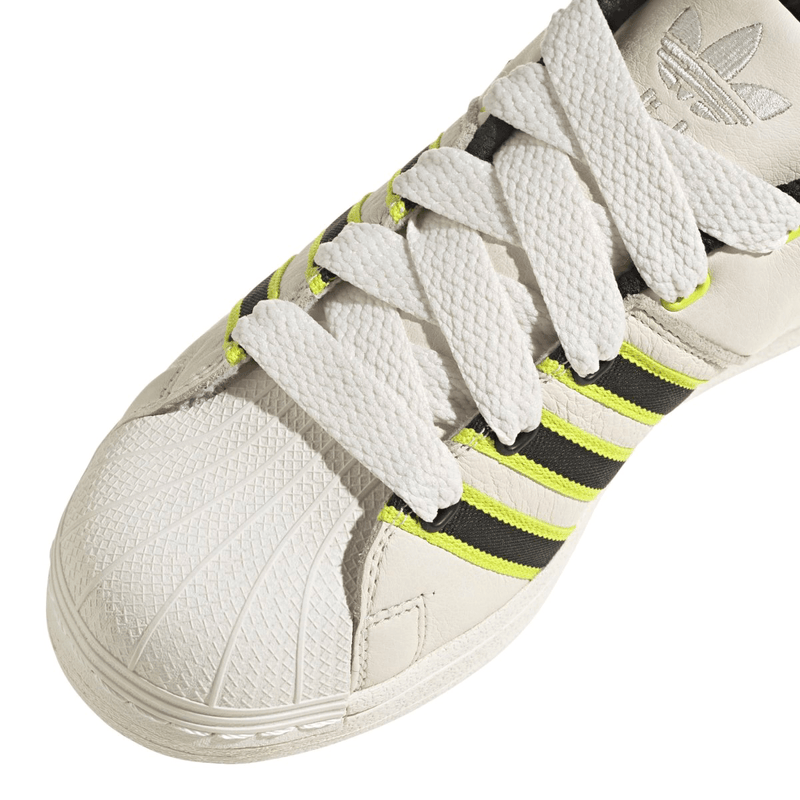 size? on X: The return of the icon, the #adidasOriginals 'Joggen' -  ?exclusive is coming soon. Keep your eyes pealed for more information on  the launch 👀. #sizeexclusive  / X