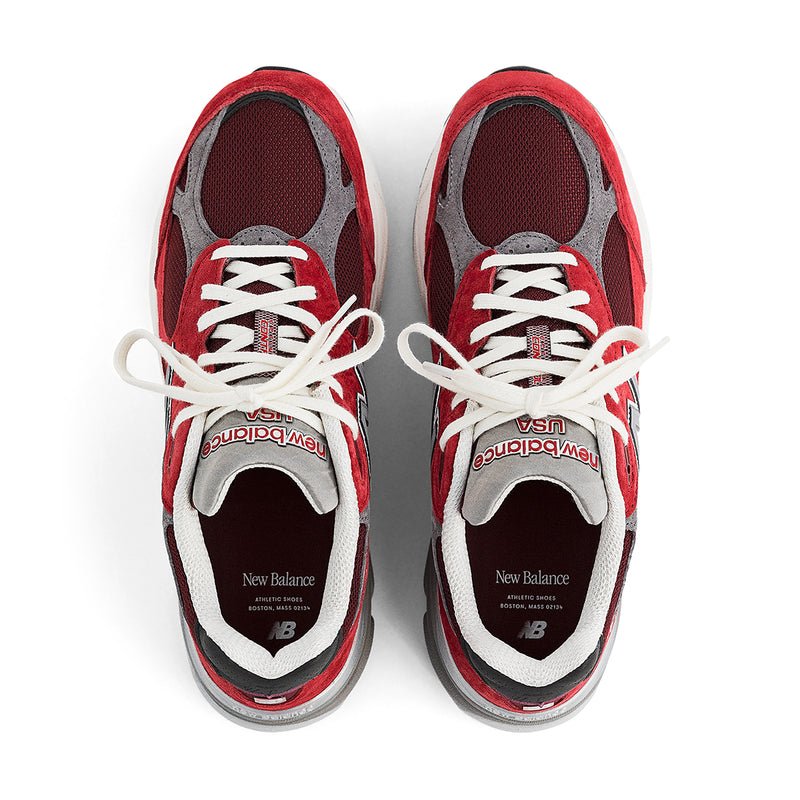 In USA 990v3 'Scarlet'