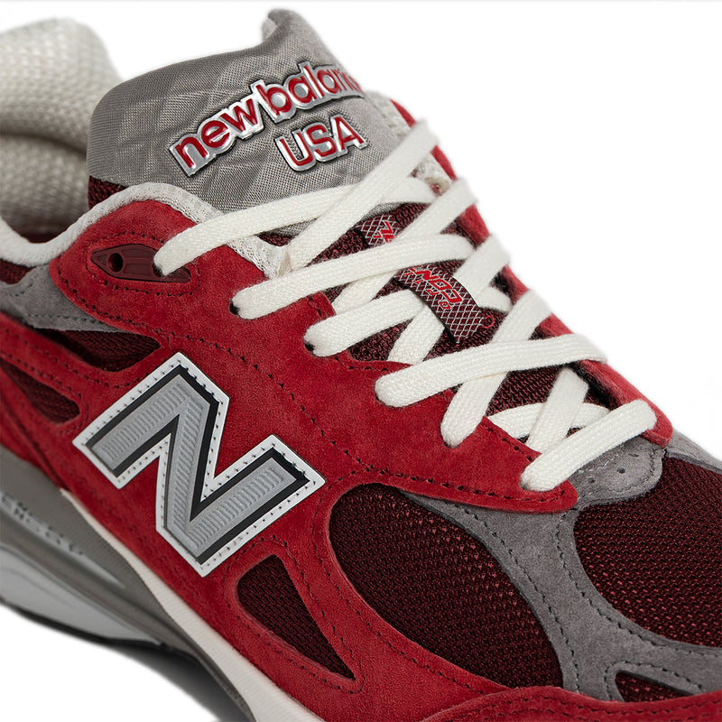 In USA 990v3 'Scarlet'